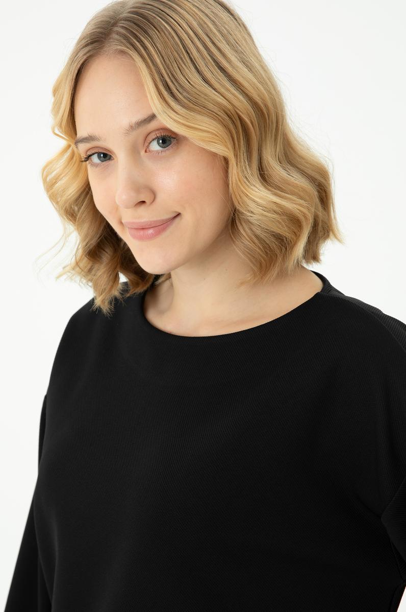 Kadın Siyah Bisiklet Yaka Sweatshirt