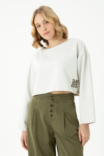 Kadın Taş Bisiklet Yaka Sweatshirt