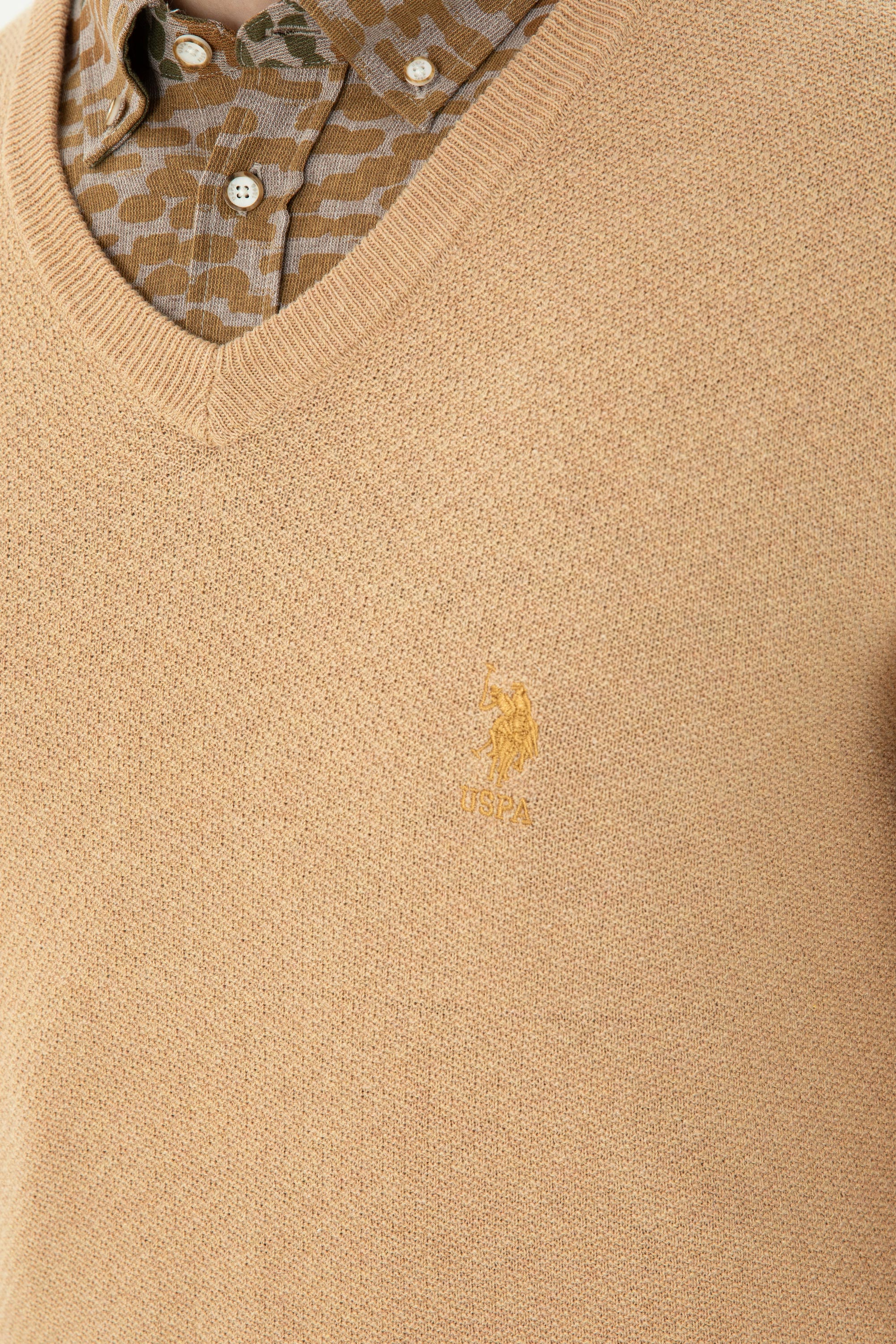 Erkek Slim Fit V Yaka Kum Melanj Kazak - Image 7
