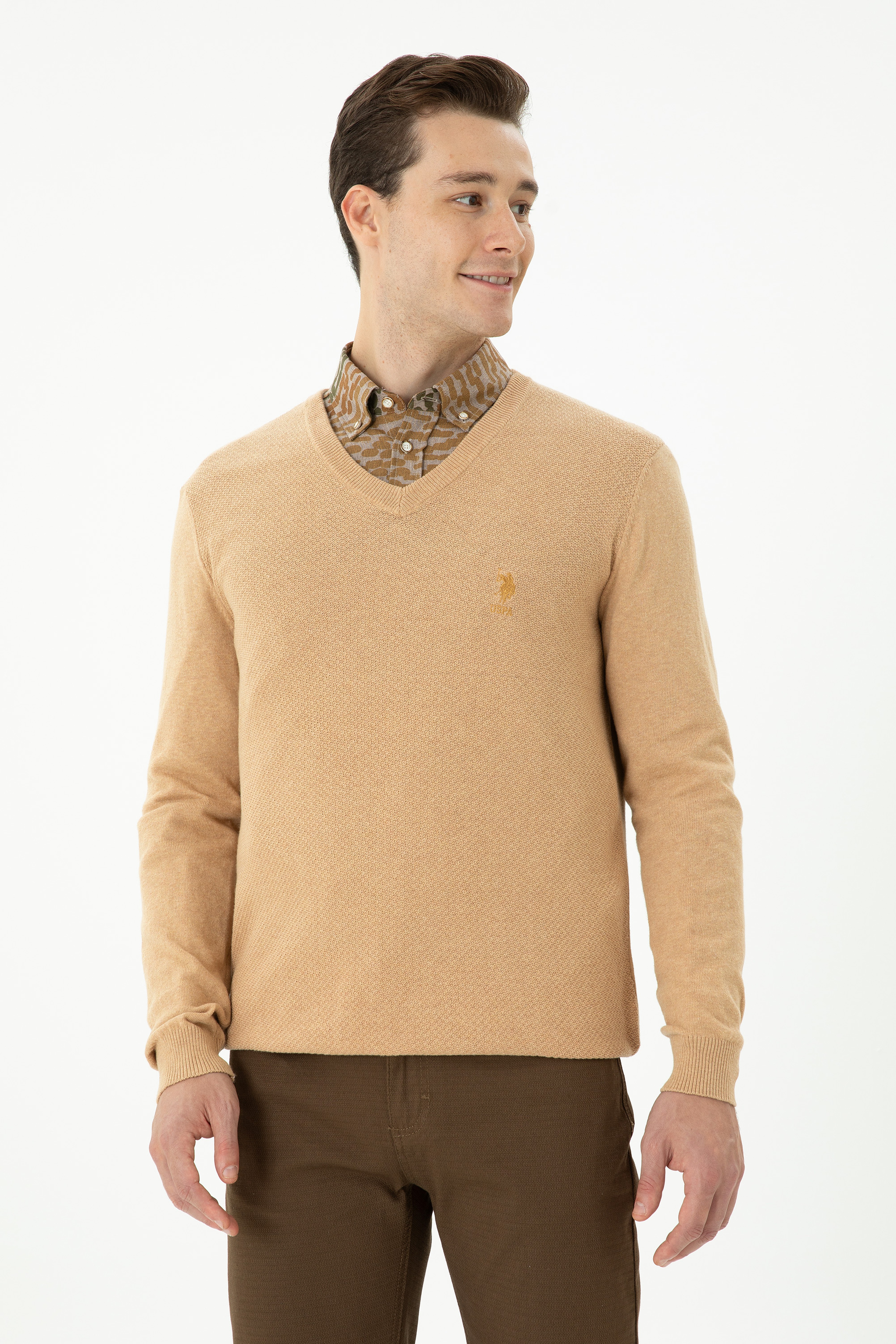 Erkek Slim Fit V Yaka Kum Melanj Kazak - Image 2