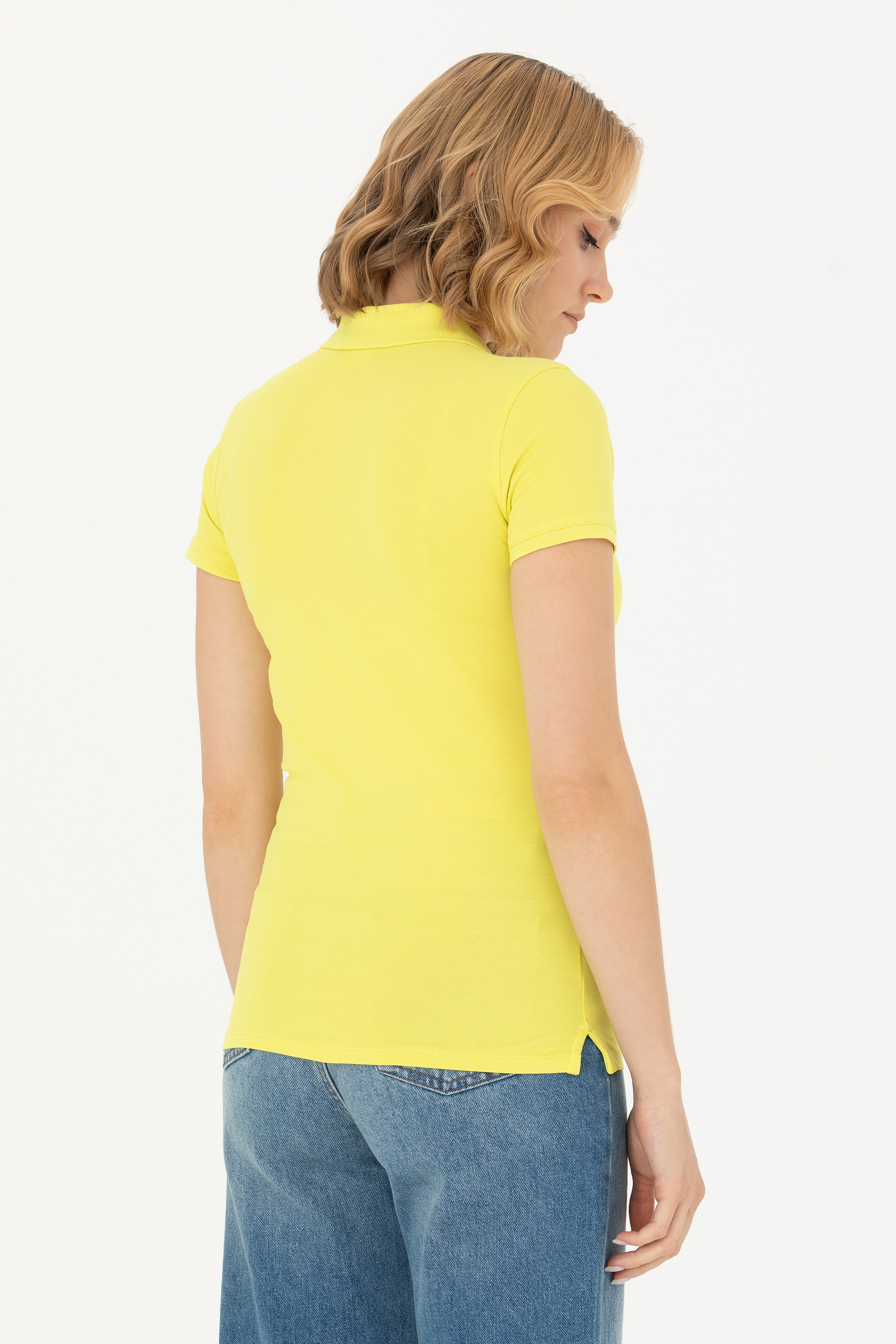 Kadın Neon Sarı Basic Polo Yaka Tişört - Image 5