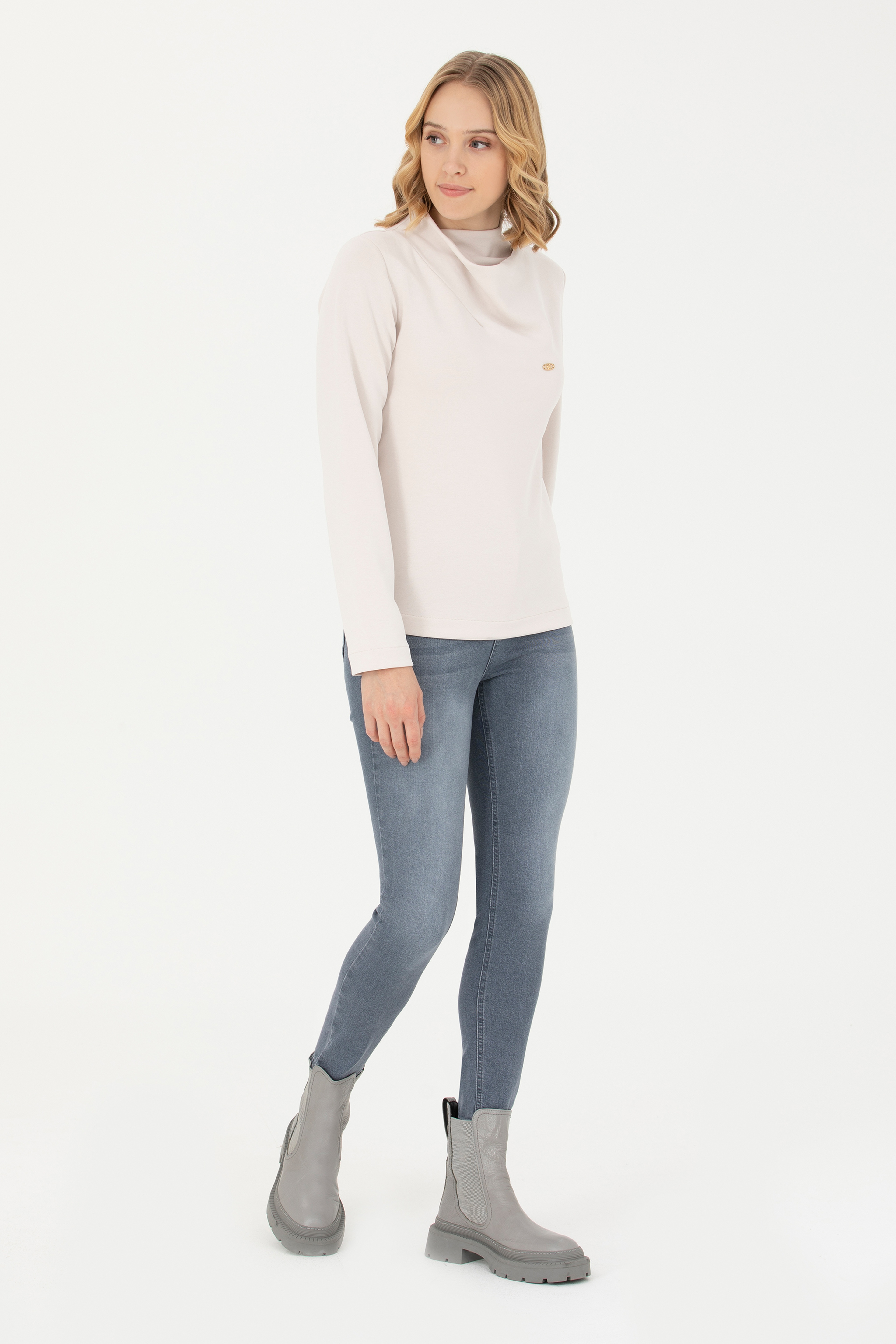 Kadın Taş Dik Yaka Sweatshirt - Image 4