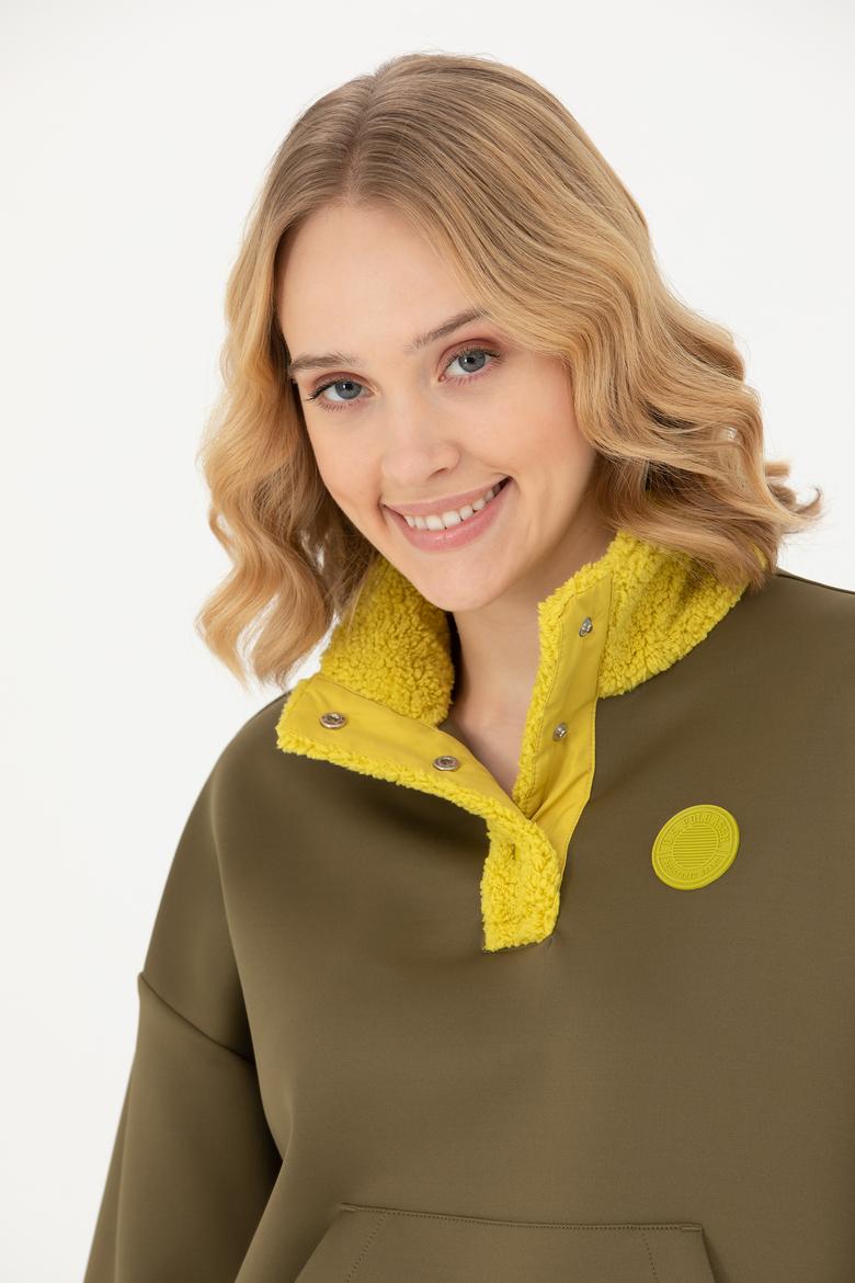 Kadın Haki Dik Yaka Sweatshirt - 50271617004