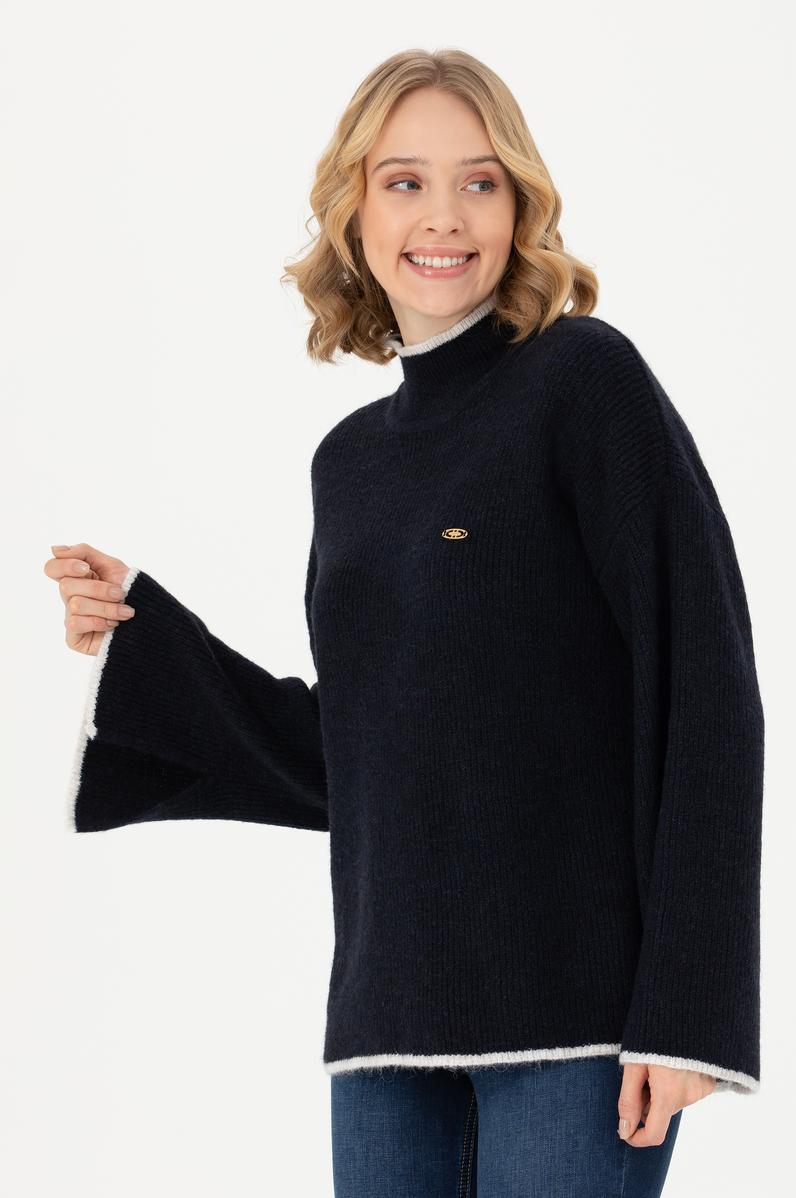 Kadın Lacivert Balıkçı Yaka Kazak