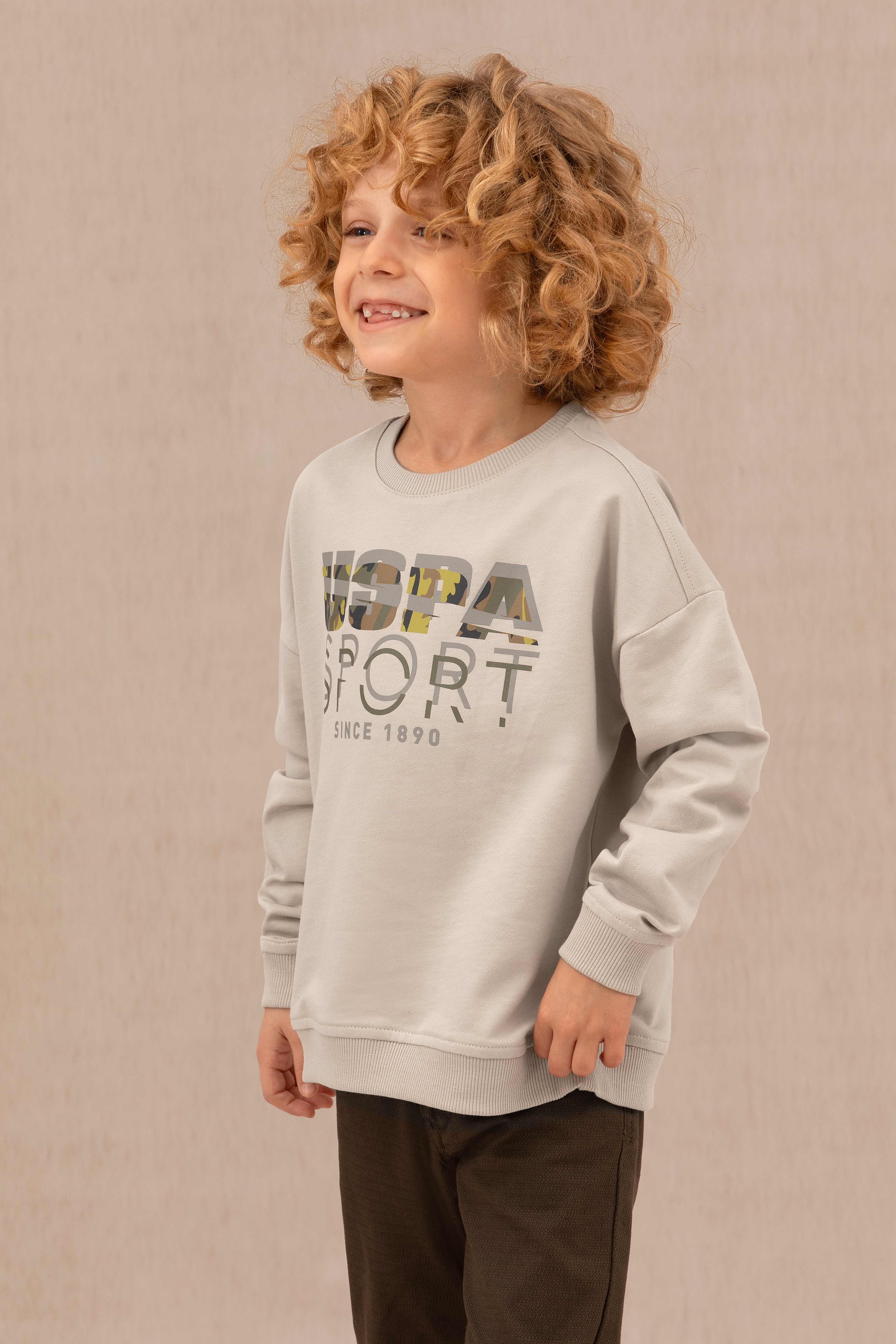 Erkek Çocuk Bej Bisiklet Yaka Sweatshirt - Image 2