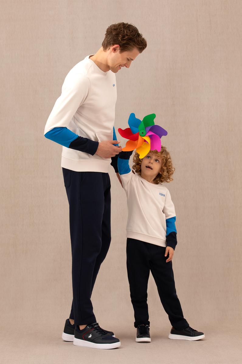 Erkek Çocuk Taş Bisiklet Yaka Sweatshirt