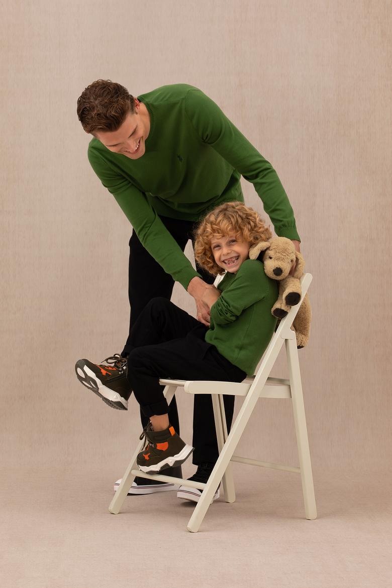 Erkek Çocuk Yeşil Basic Kazak