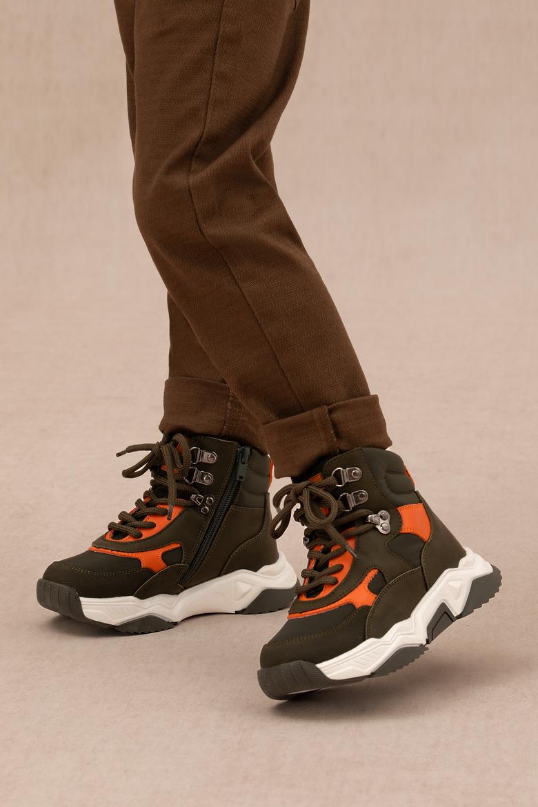 Erkek Çocuk Haki Bot