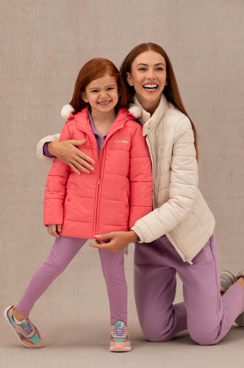 Kız Çocuk Açık Pembe Kapüşonlu Mont