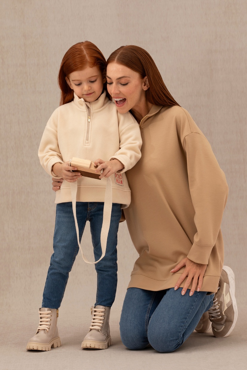 Kız Çocuk Krem Polarlı Polo Yaka Sweatshirt