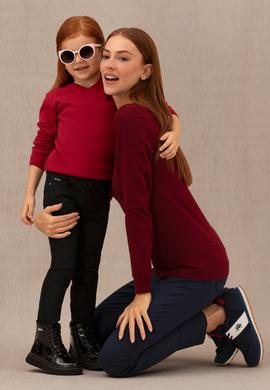 Kız Çocuk Kırmızı Basic V Yaka Kazak - 50275850052