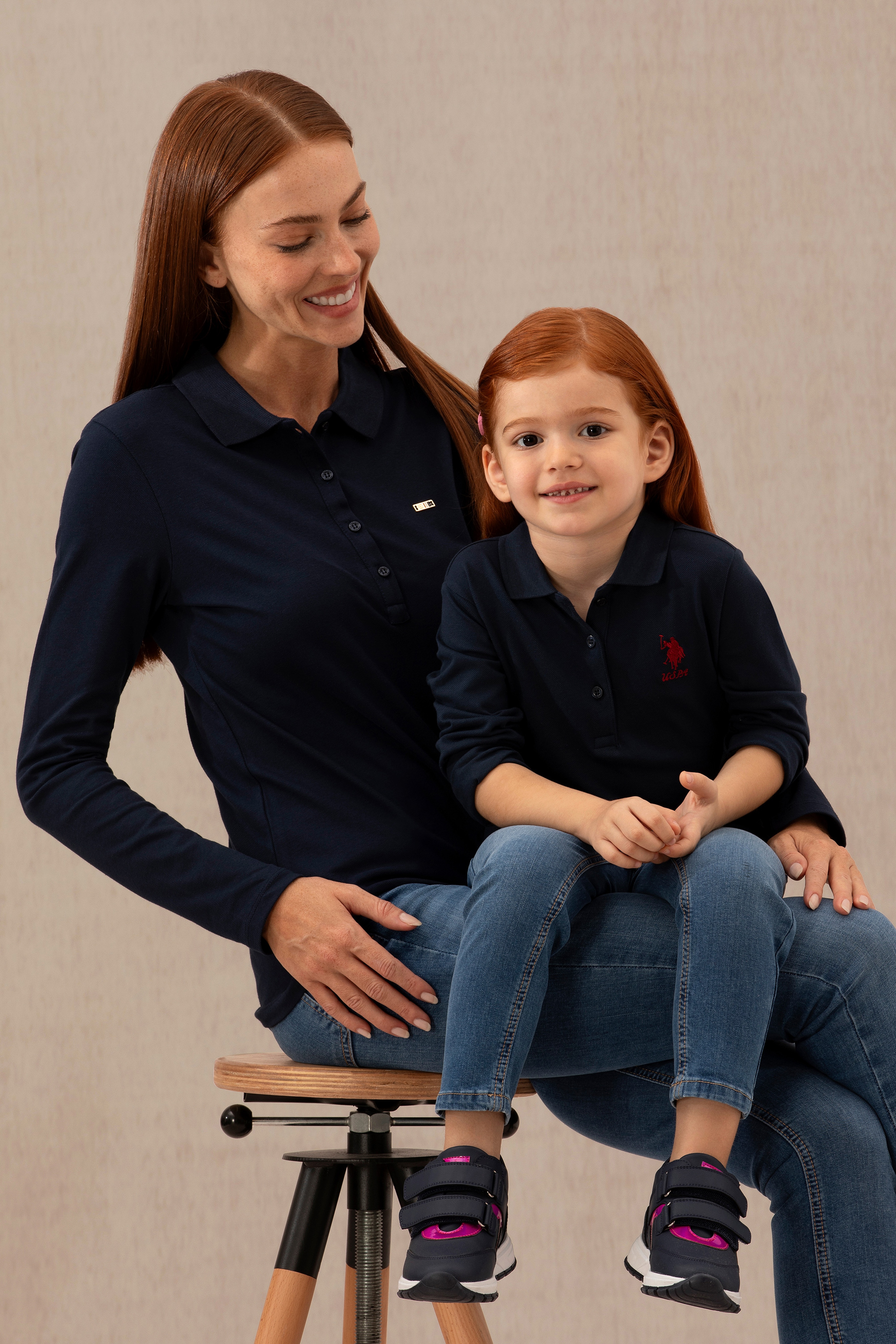 Kız Çocuk Lacivert Polo Yaka Basic Sweatshirt - Image 1