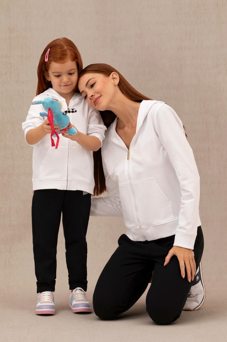 Kadın Beyaz Fermuarlı Sweatshirt