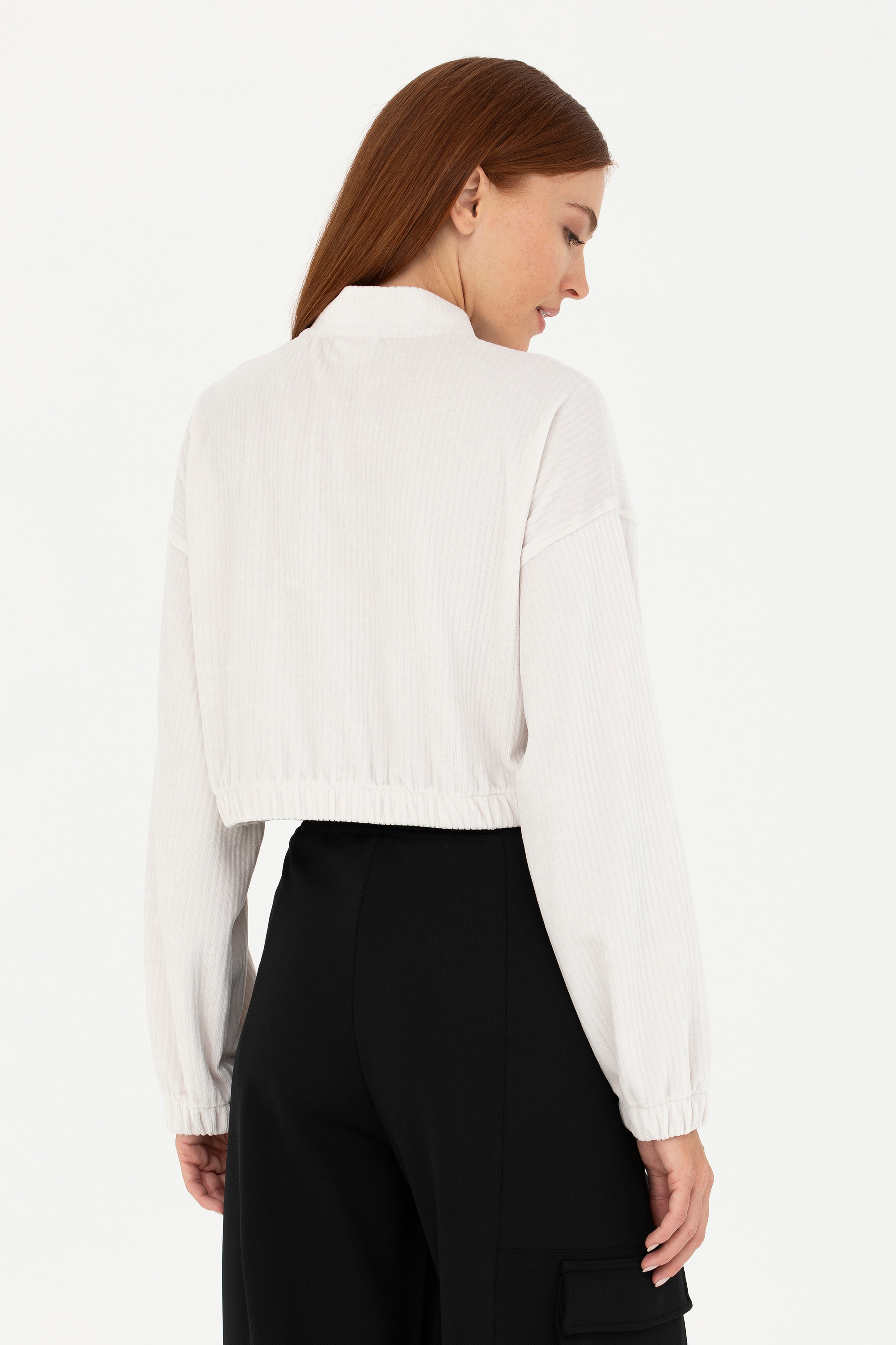 Kadın Taş V Yaka Sweatshirt - Image 5