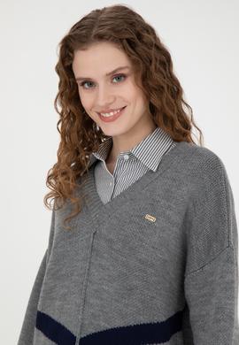 Kadın Gri Melanj V Yaka Triko Kazak - 50272041007