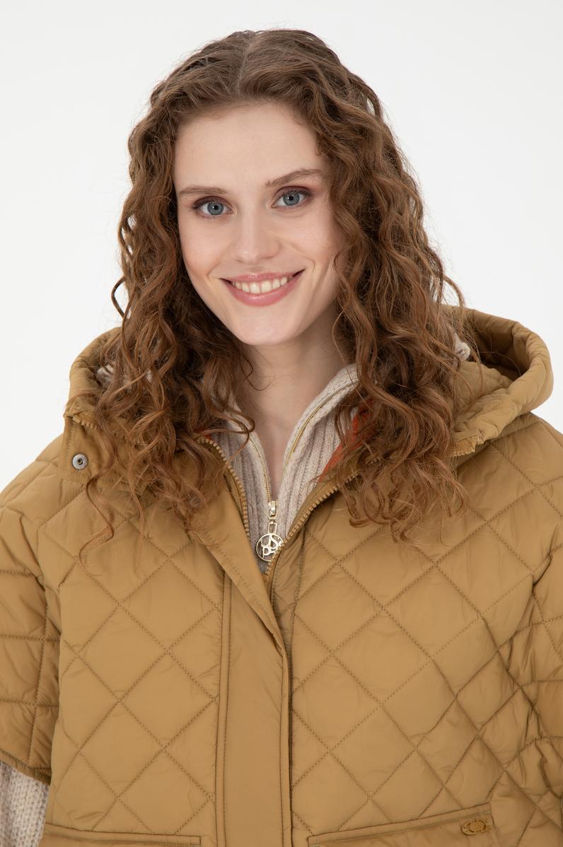 Kadın Açık Haki Kaban