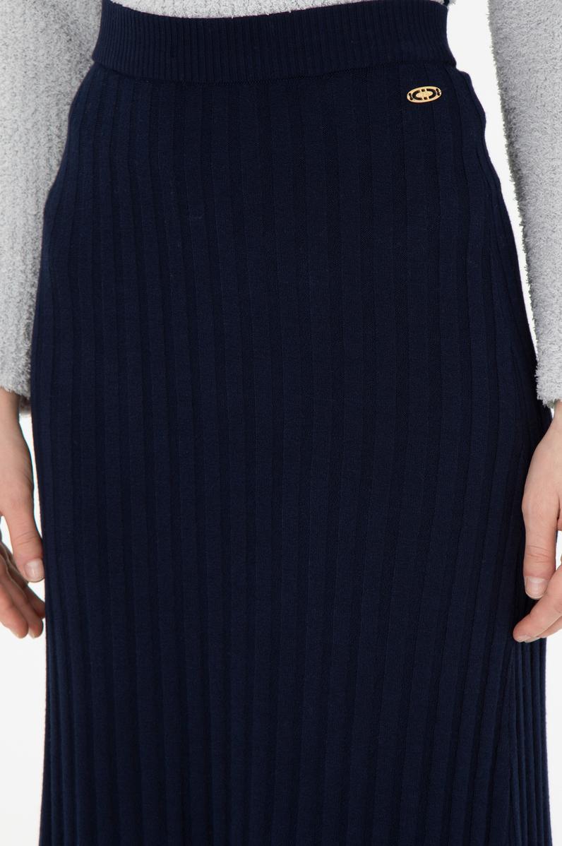 Kadın Lacivert Midi Boy Triko Etek