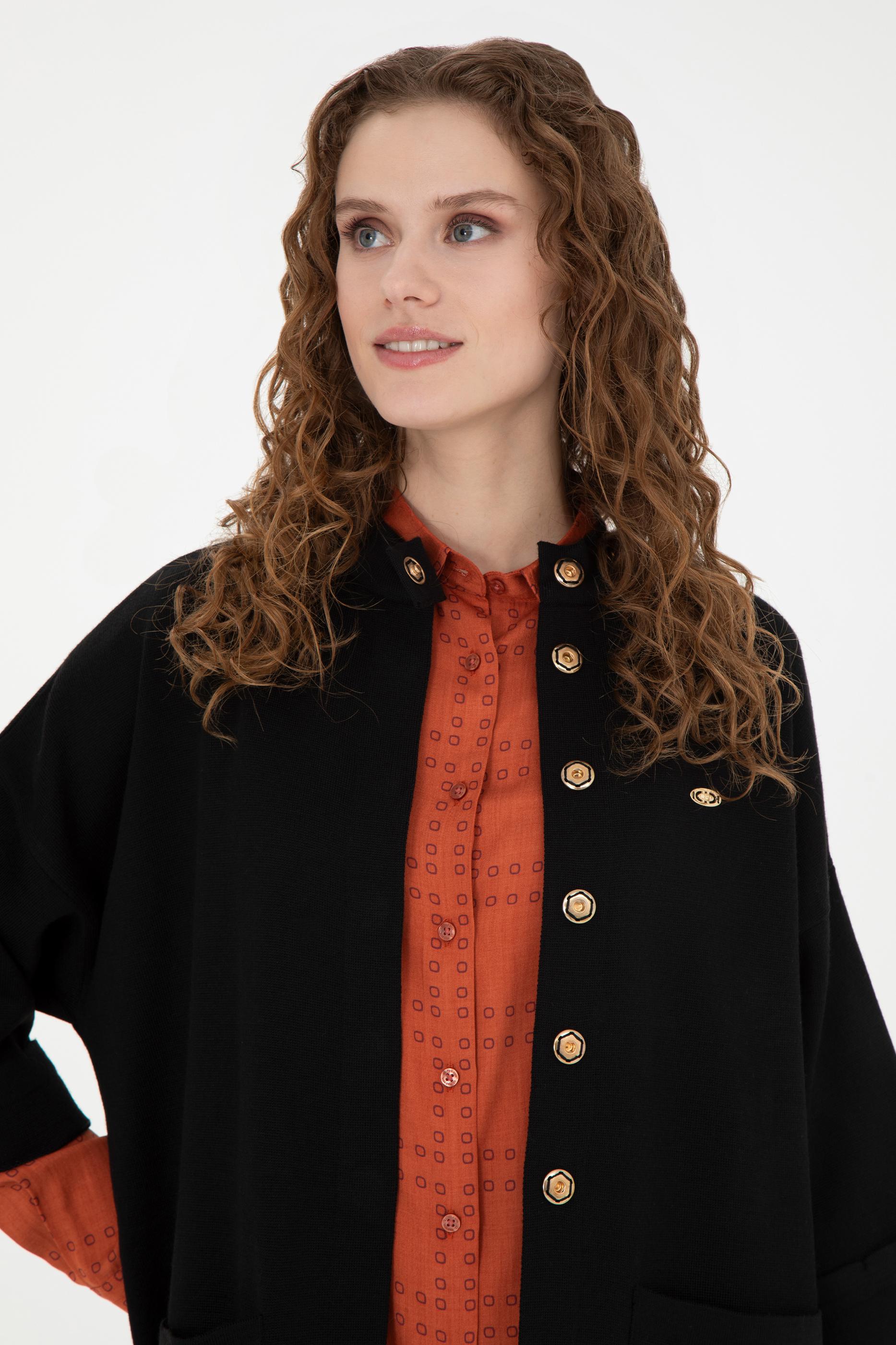 Kadın Siyah Triko Hırka