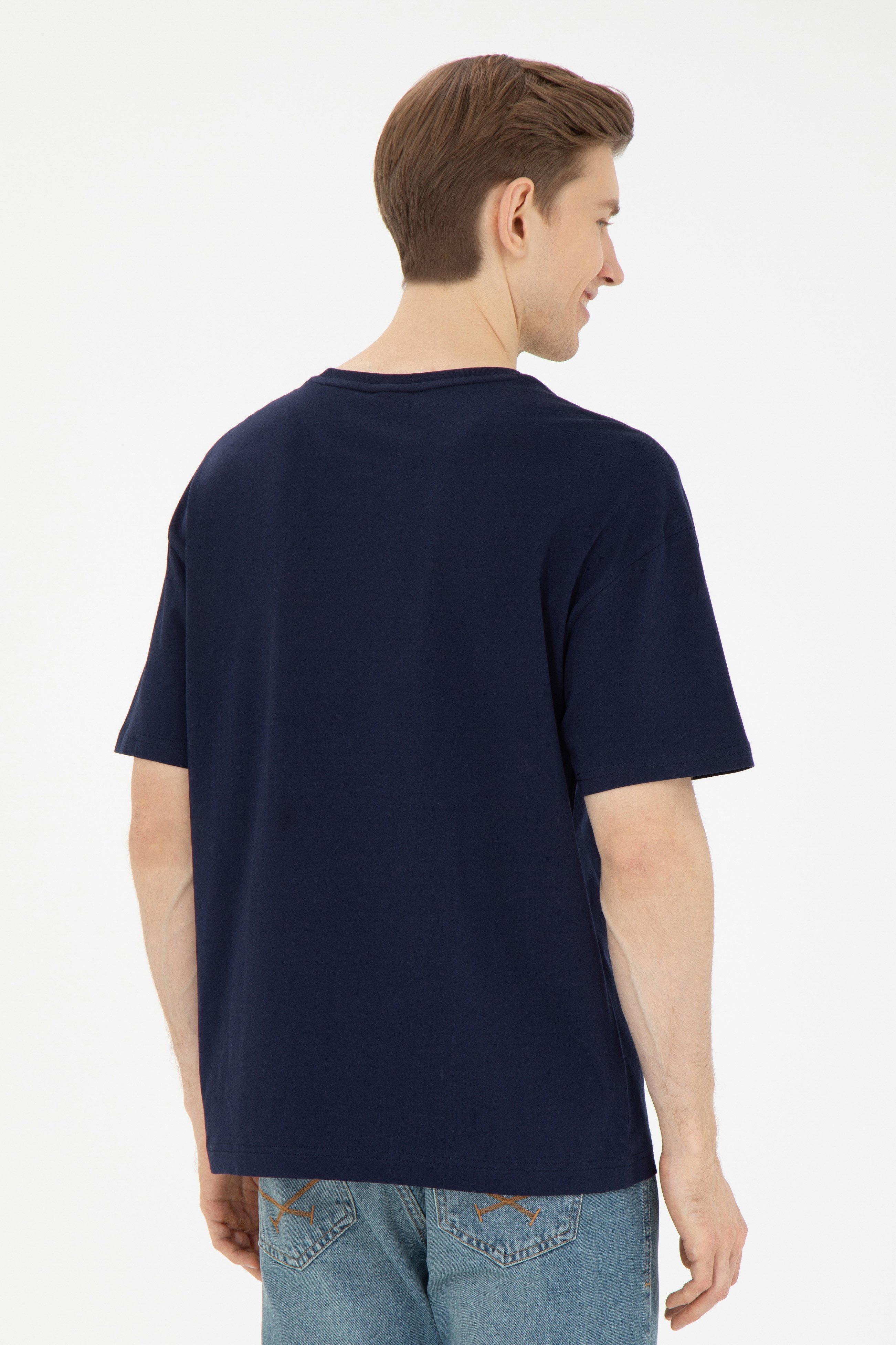 Erkek Comfort Fit Bisiklet Yaka Lacivert Tişört