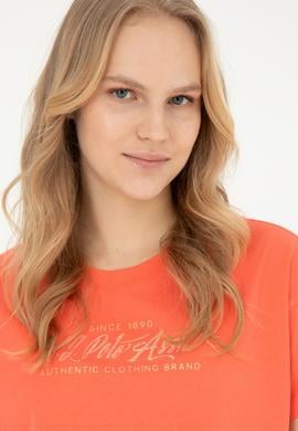 Kadın Nar Çiçeği Bisiklet Yaka Tişört - 50282898031