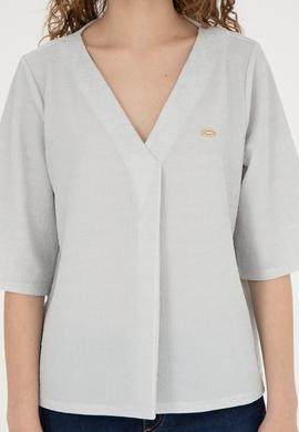 Kadın Ekru V Yaka Tişört - 50282864022