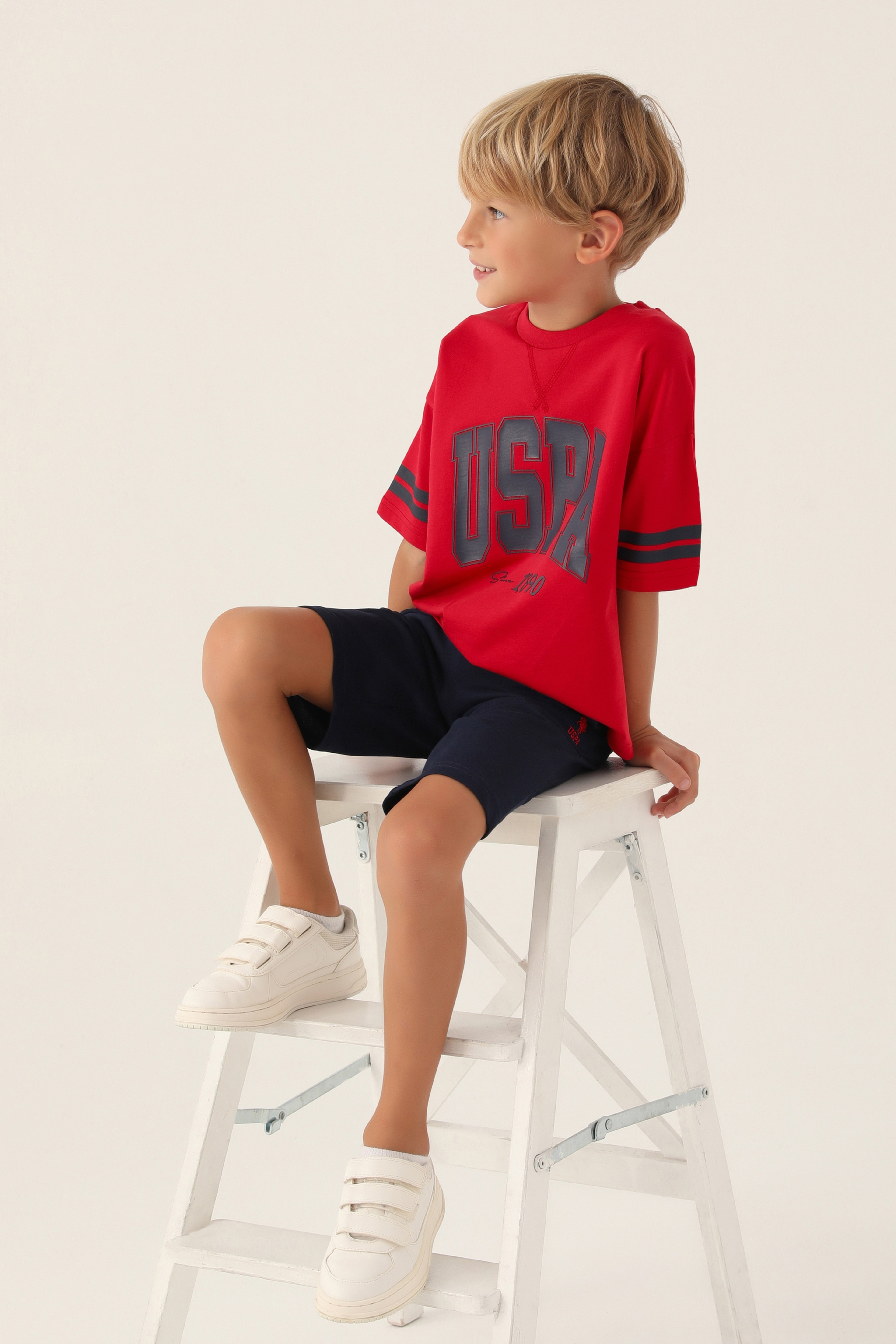 Erkek Çocuk Kırmızı Pijama Takımı - Image 2