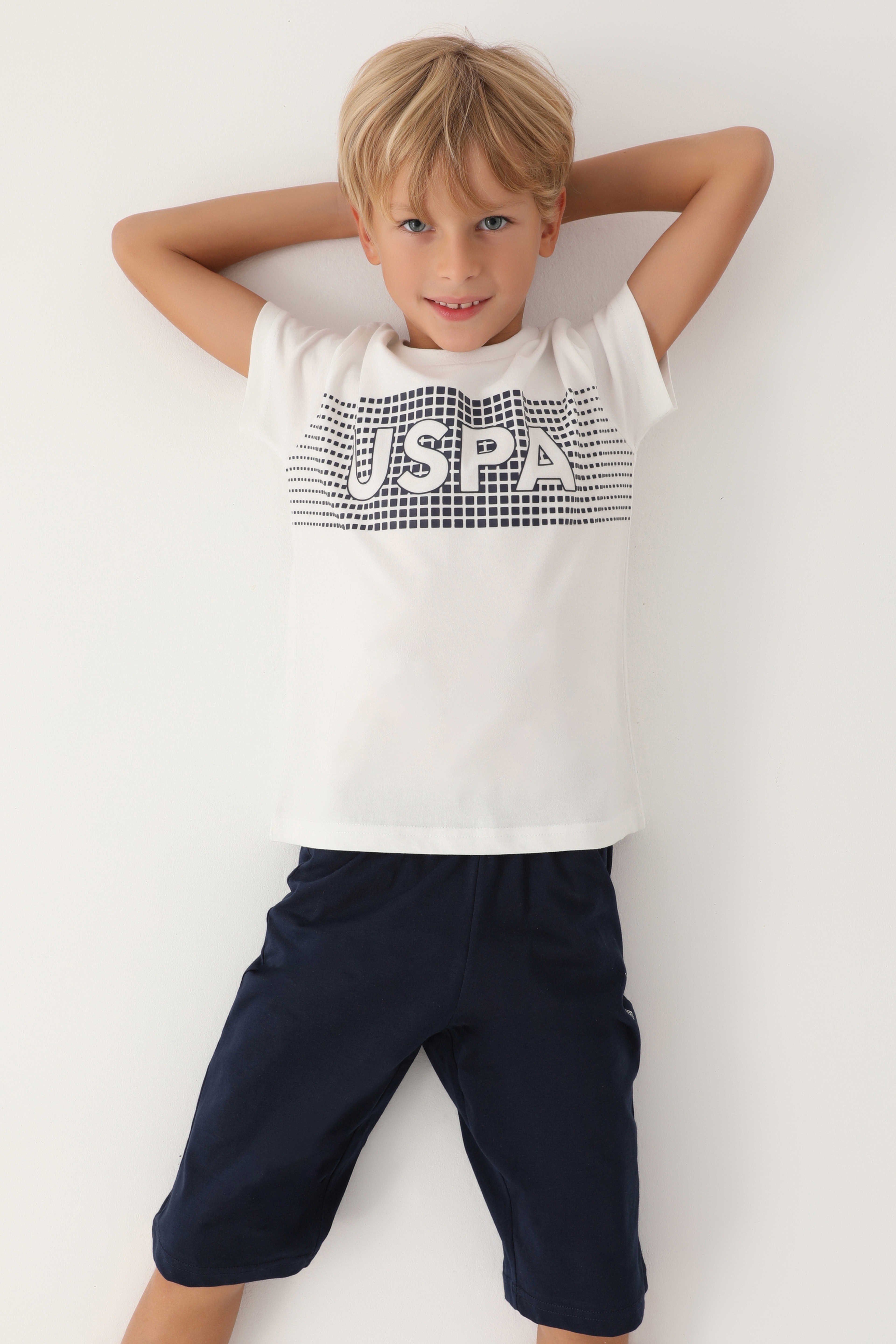 Erkek Çocuk Krem Pijama Takımı