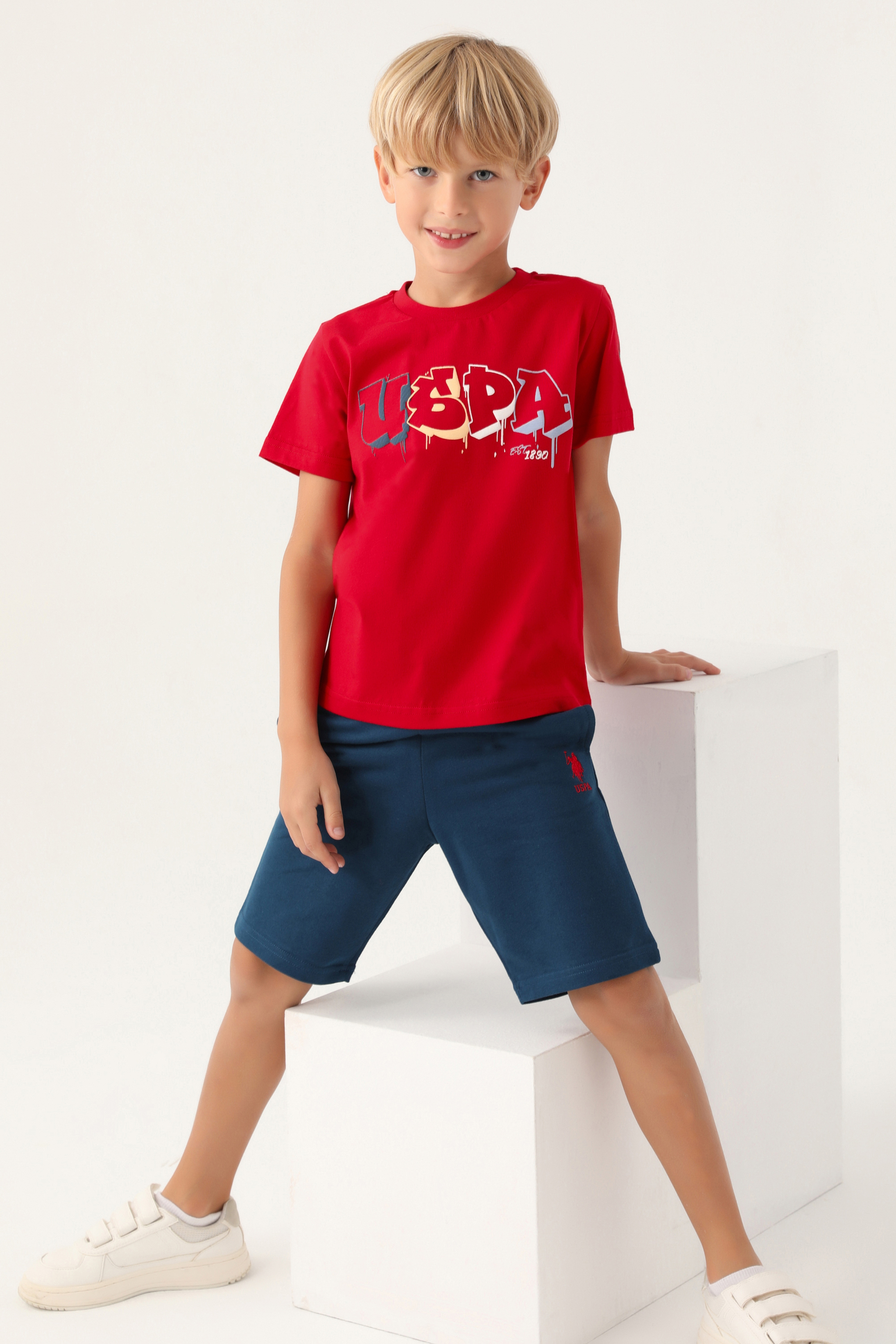 Erkek Çocuk Kırmızı Pijama Takımı