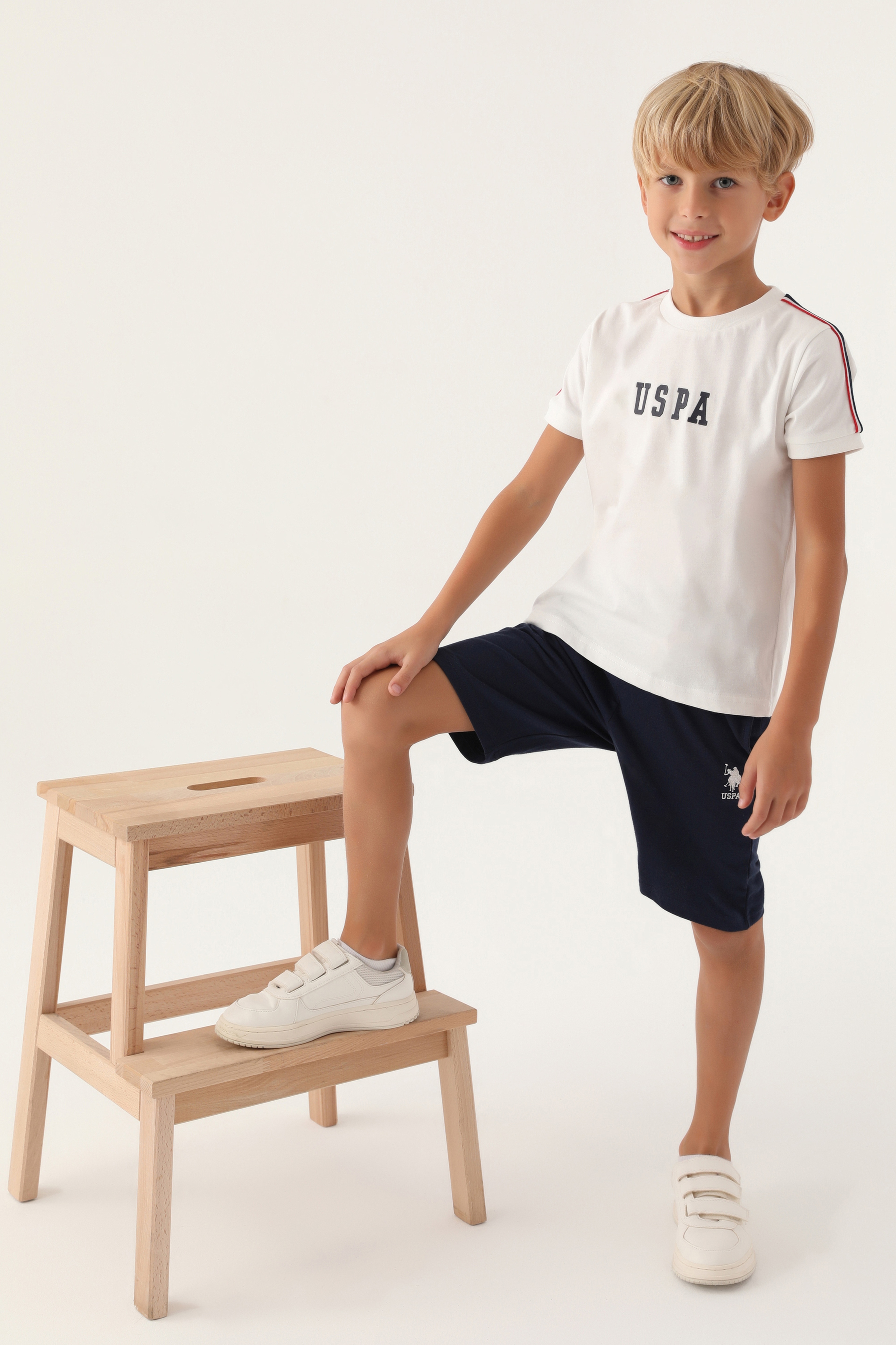 Erkek Çocuk Krem Pijama Takımı - Image 1