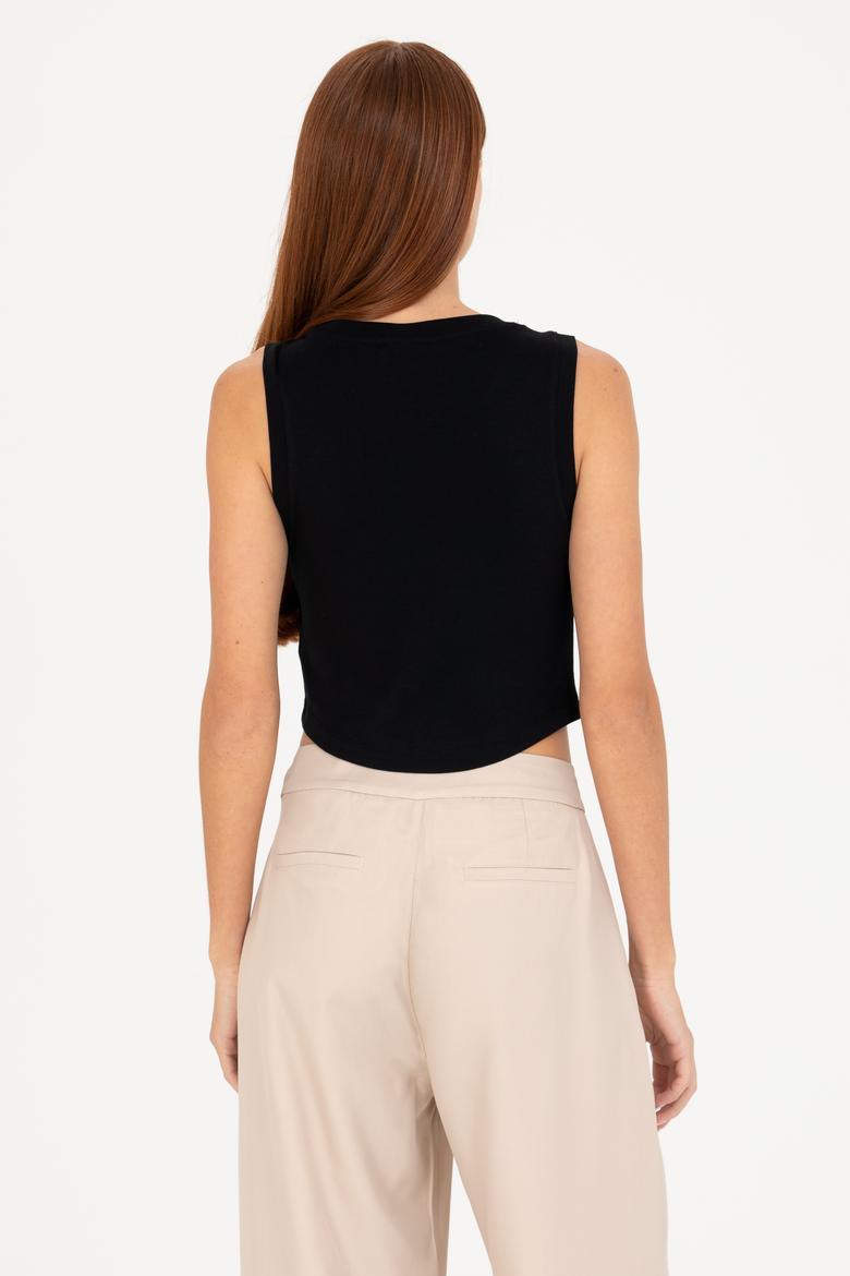 Kadın Siyah Basic Tişört - 50270100012