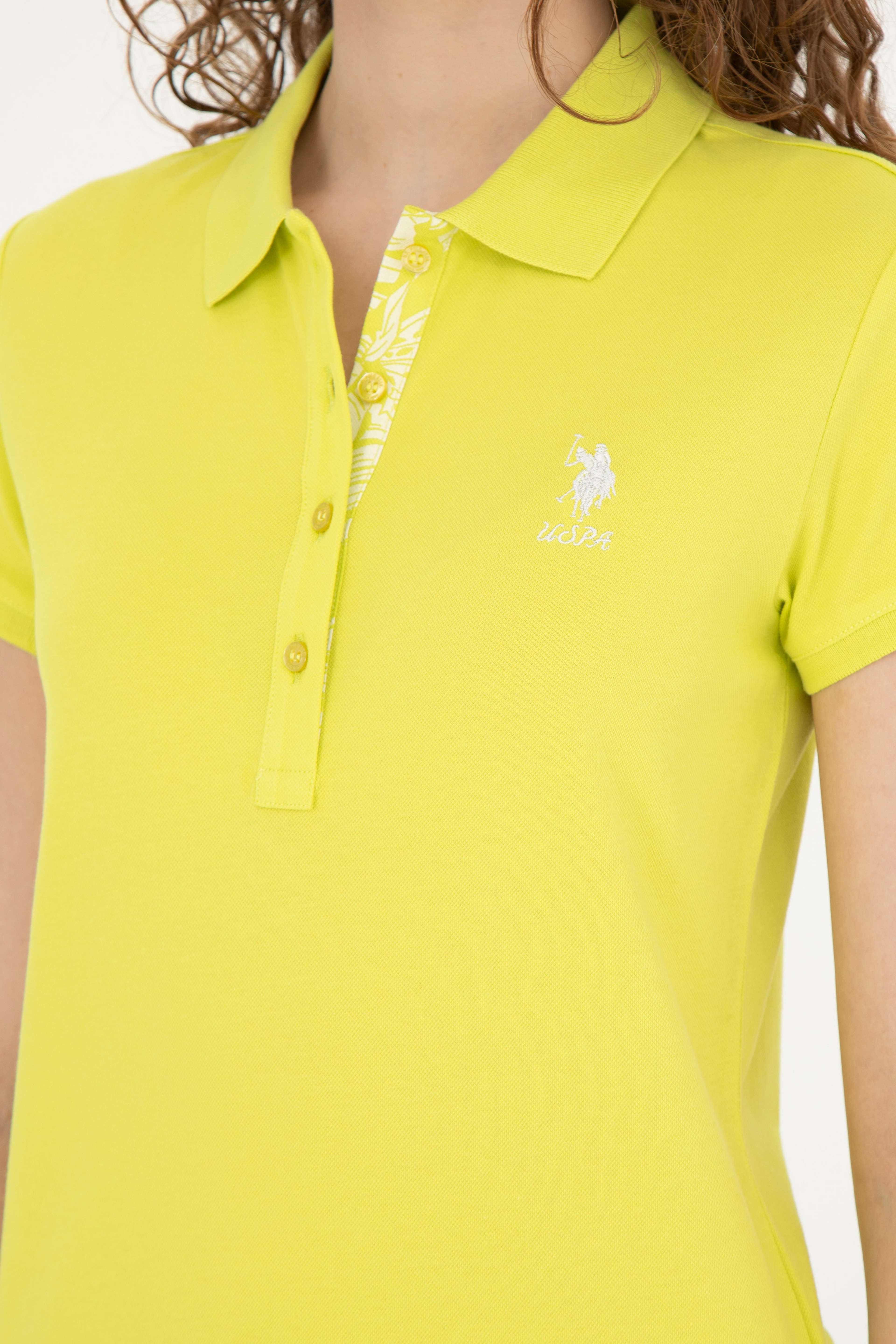 Kadın Fıstık Yeşili Basic Polo Yaka Tişört