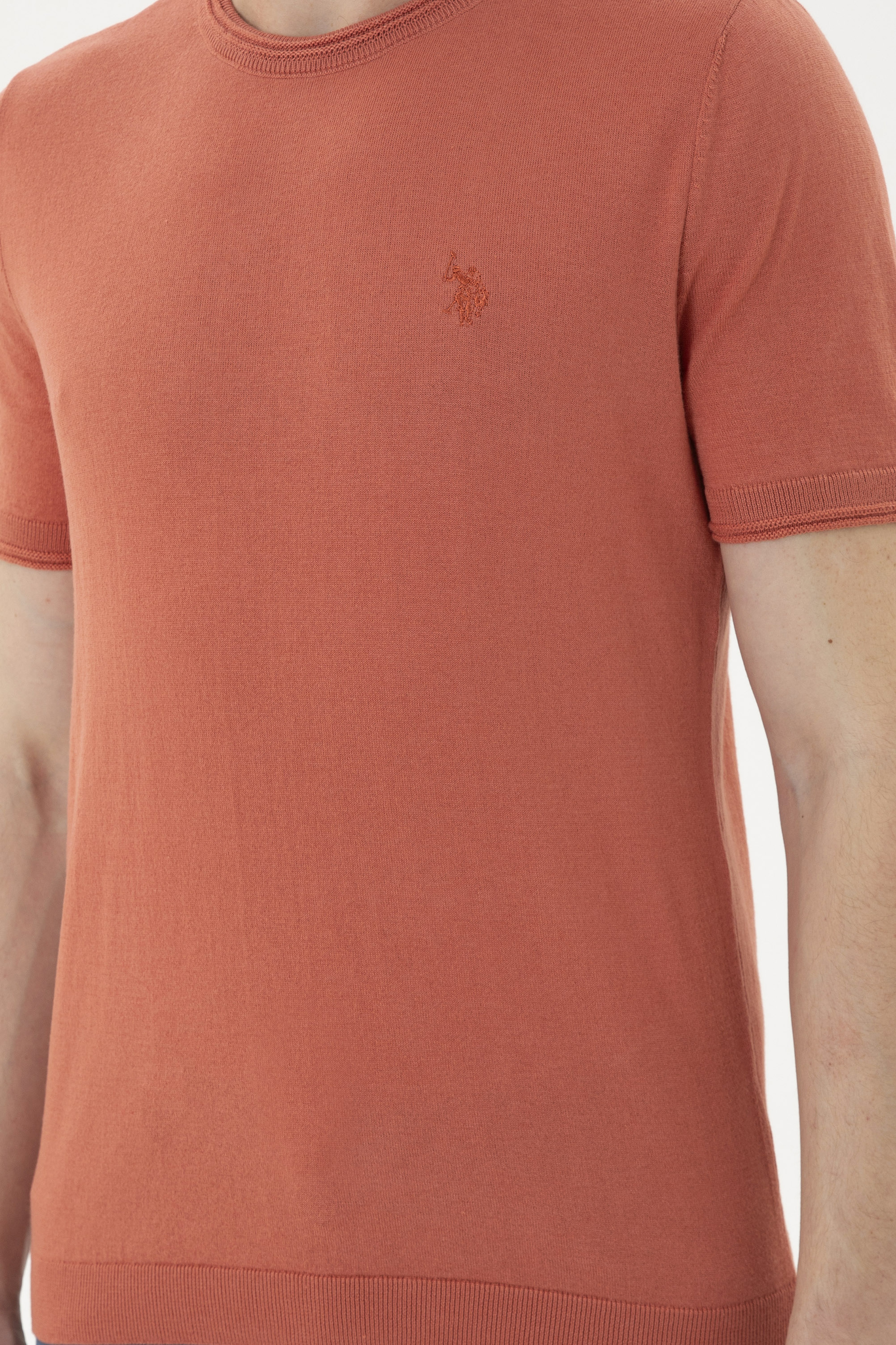 Erkek Slim Fit Bisiklet Yaka Pudra Kazak - Image 6