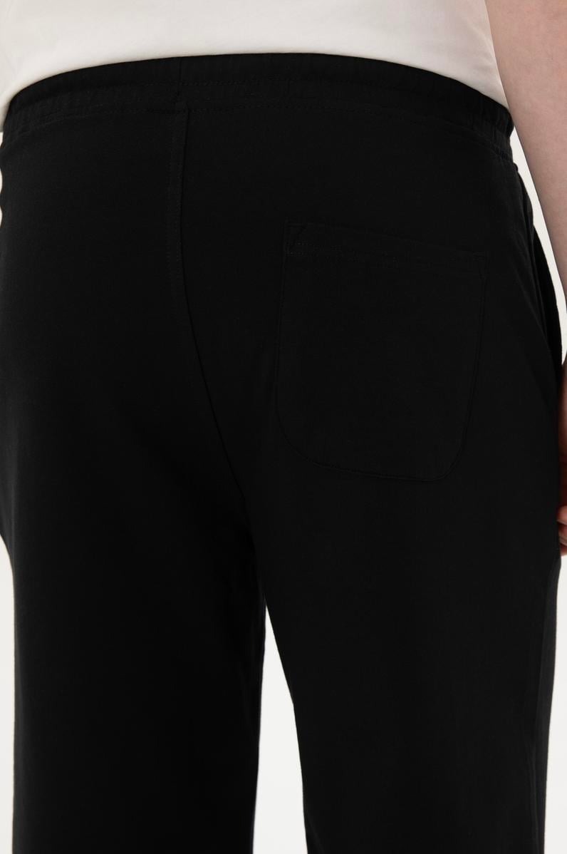 Erkek Siyah Örme Şort