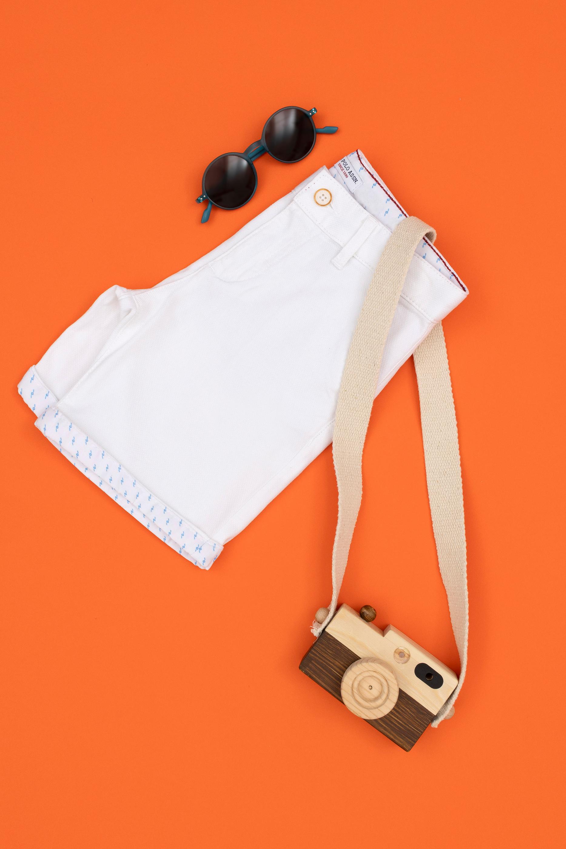 Erkek Çocuk Beyaz Dokuma Şort