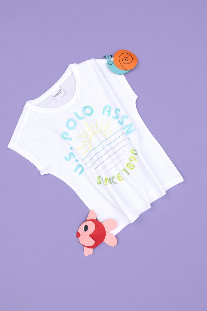 Kız Çocuk Beyaz Bisiklet Yaka Tişört