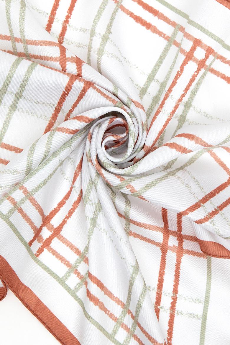 Kadın Kutulu Fularlı Hediyelik Vizon Kol Çantası - 50295938001