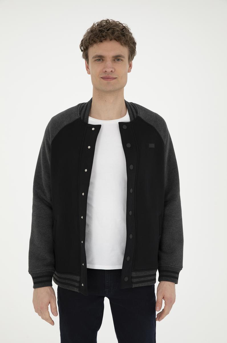 Erkek Siyah Örme Hırka