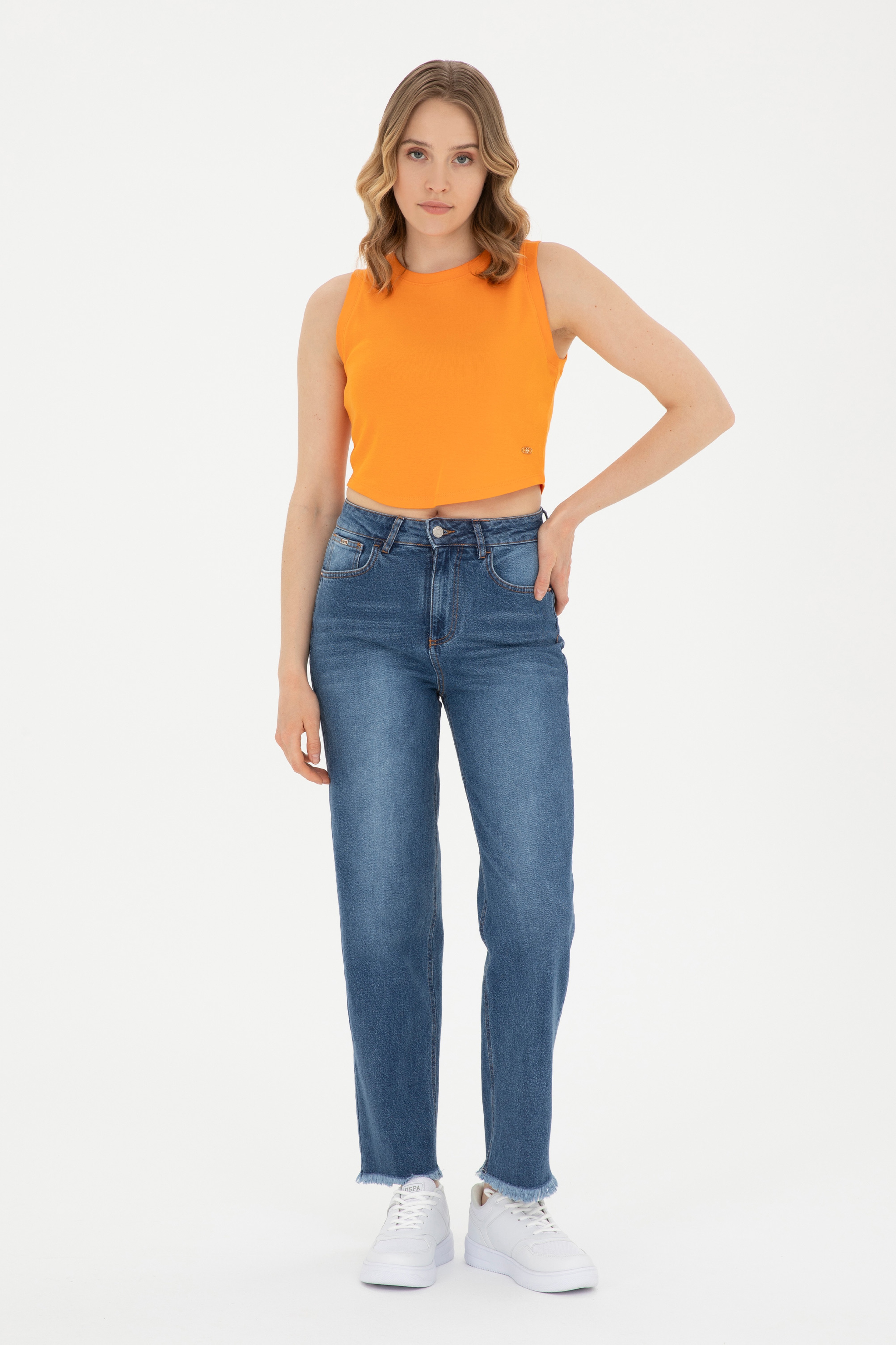 Kadın Turuncu Bisiklet Yaka Crop Basic Tişört - Image 4
