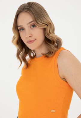 Kadın Turuncu Bisiklet Yaka Crop Basic Tişört - 50288570032