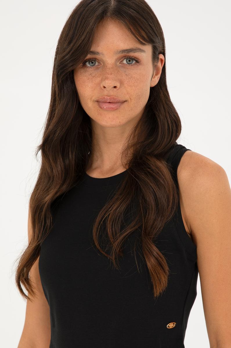 Kadın Siyah Bsiklet Yaka Crop Basic Tişört