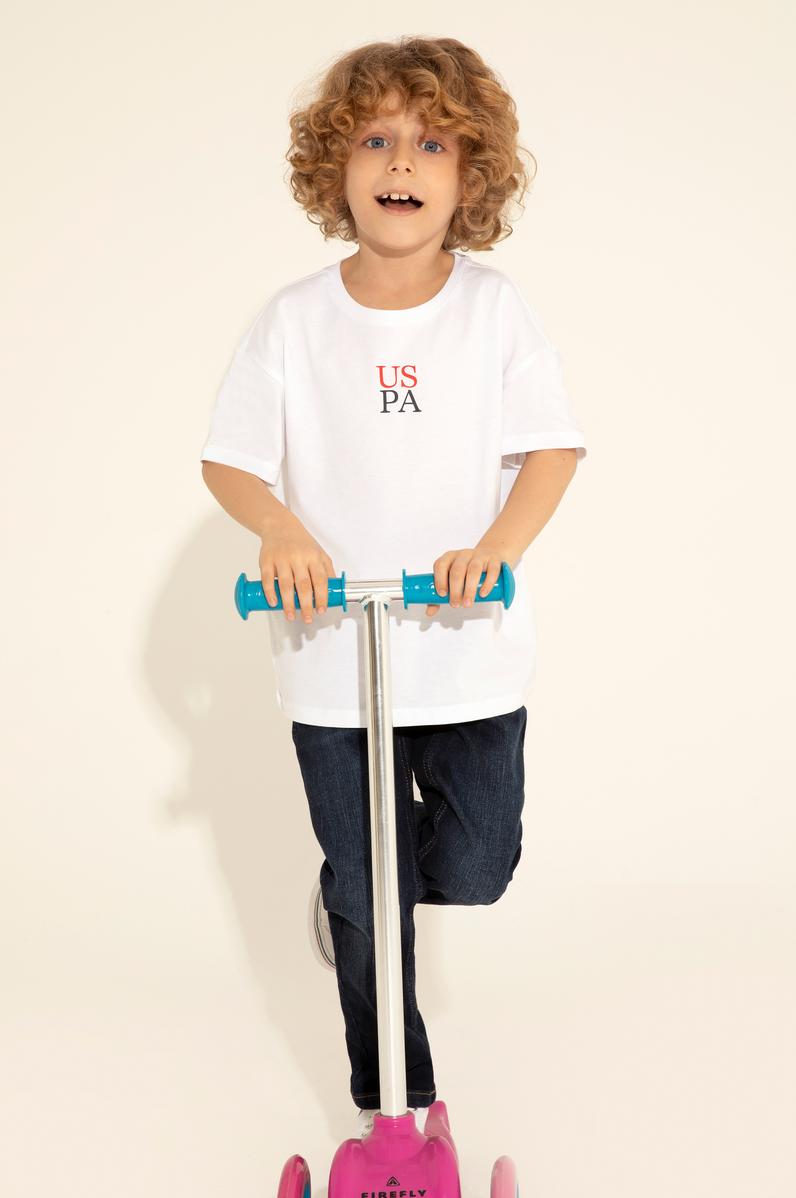 Erkek Çocuk Beyaz Oversize Bisiklet Yaka Tişört