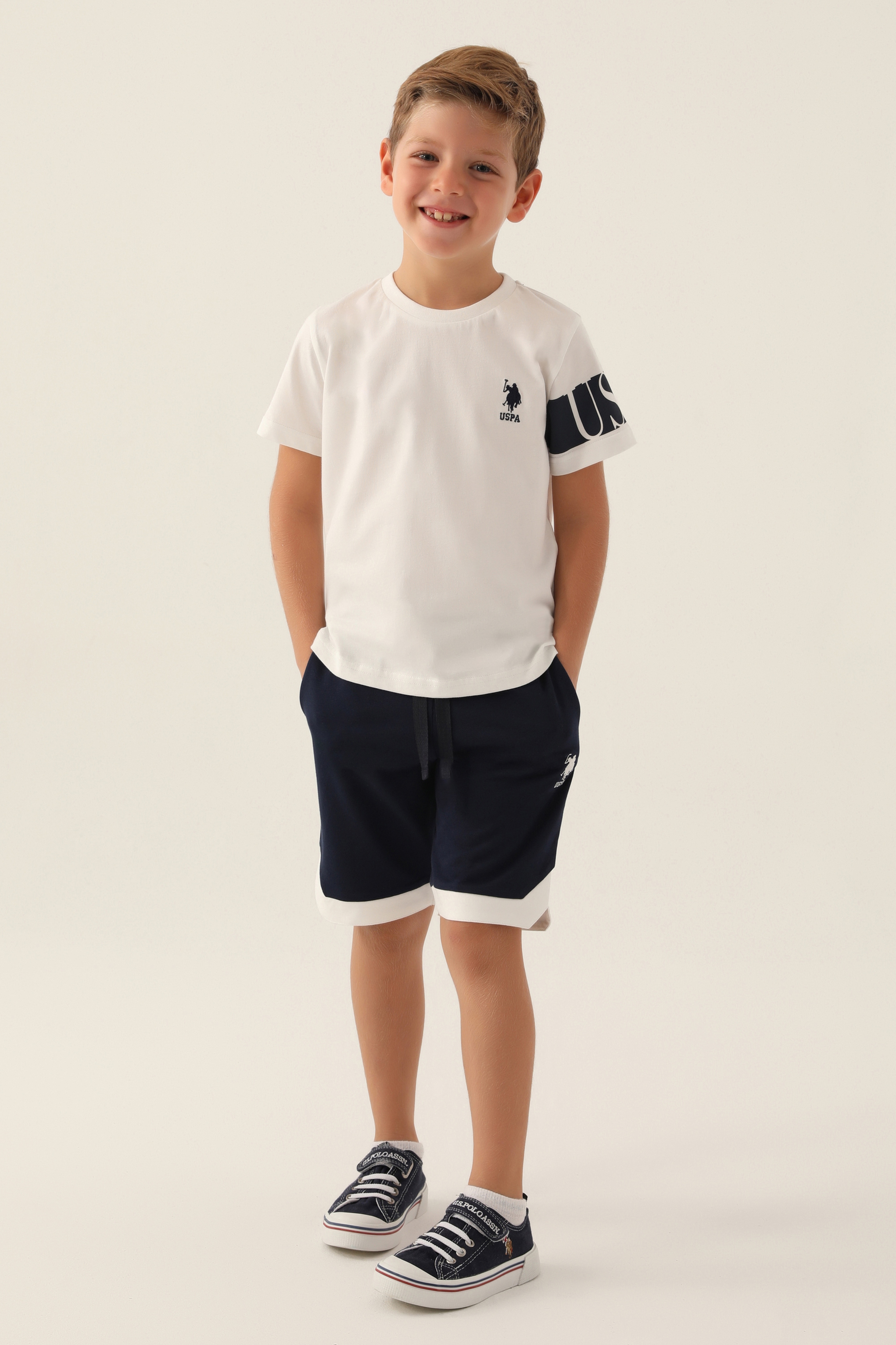 Erkek Çocuk Krem Pijama Takımı - Image 3