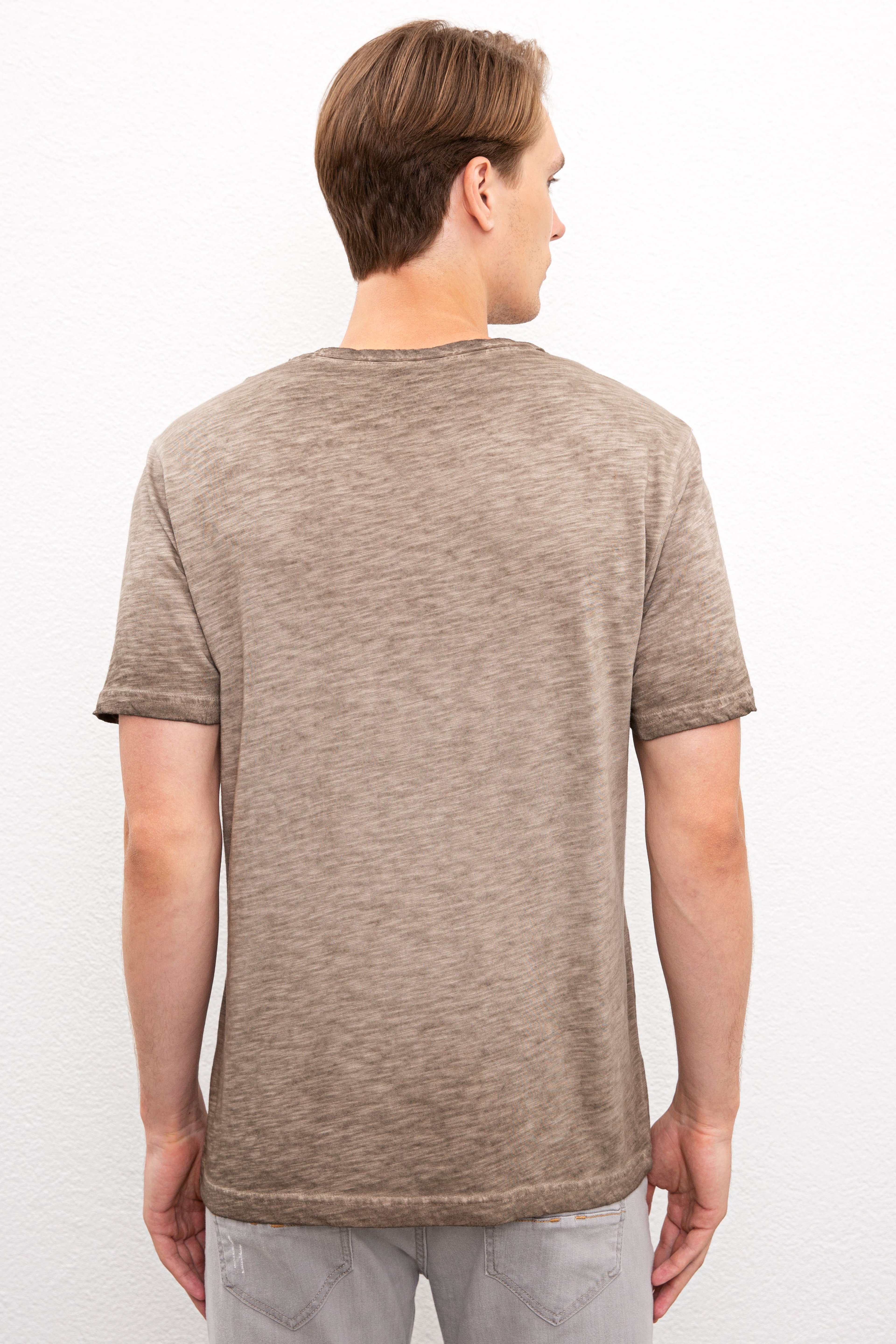 Erkek Koyu Haki Bisiklet Yaka T-Shirt - Image 3