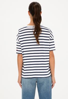 Kadın Beyaz Bisiklet Yaka Tişört - 50285841007