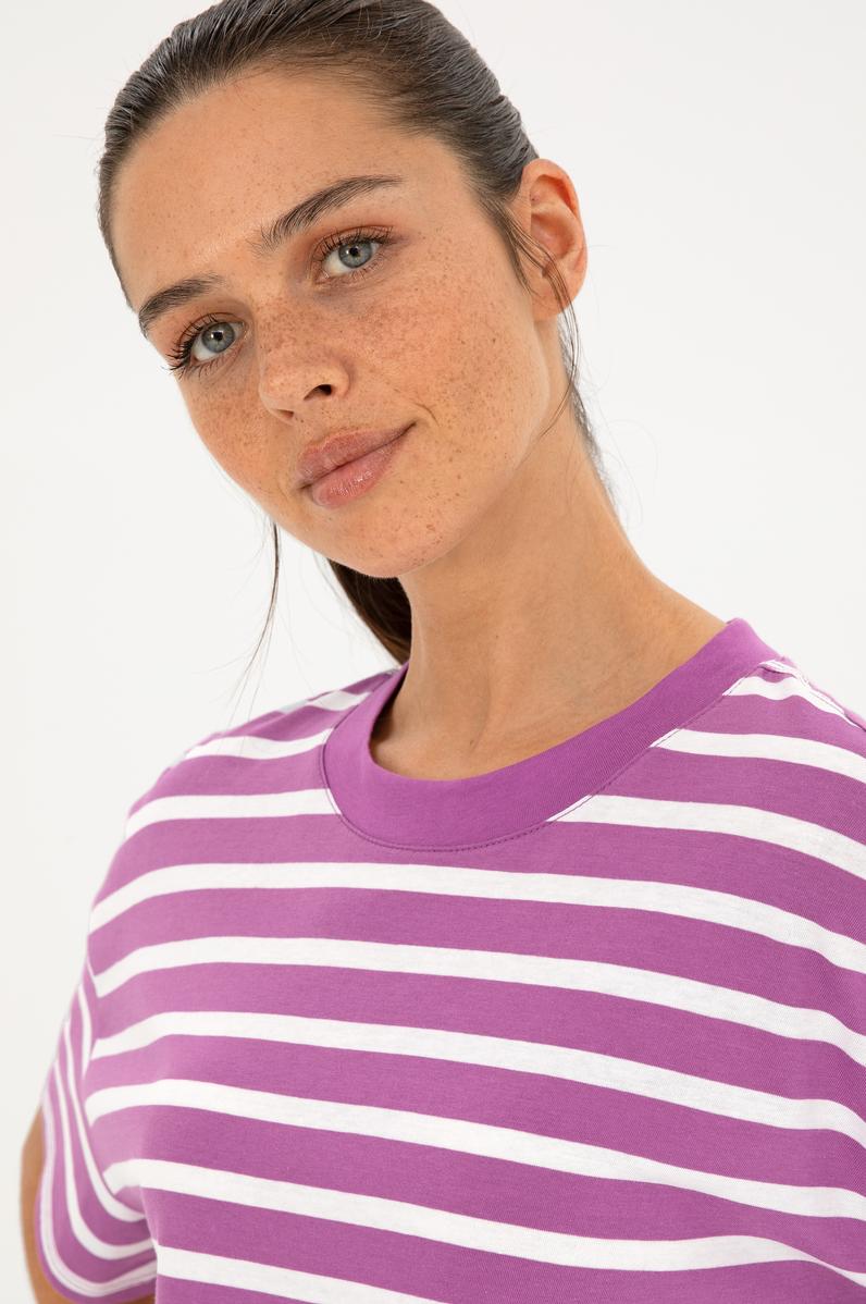 Kadın Mor Bisiklet Yaka Tişört