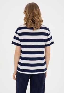 Kadın Lacivert Bisiklet Yaka Tişört - 50285851011