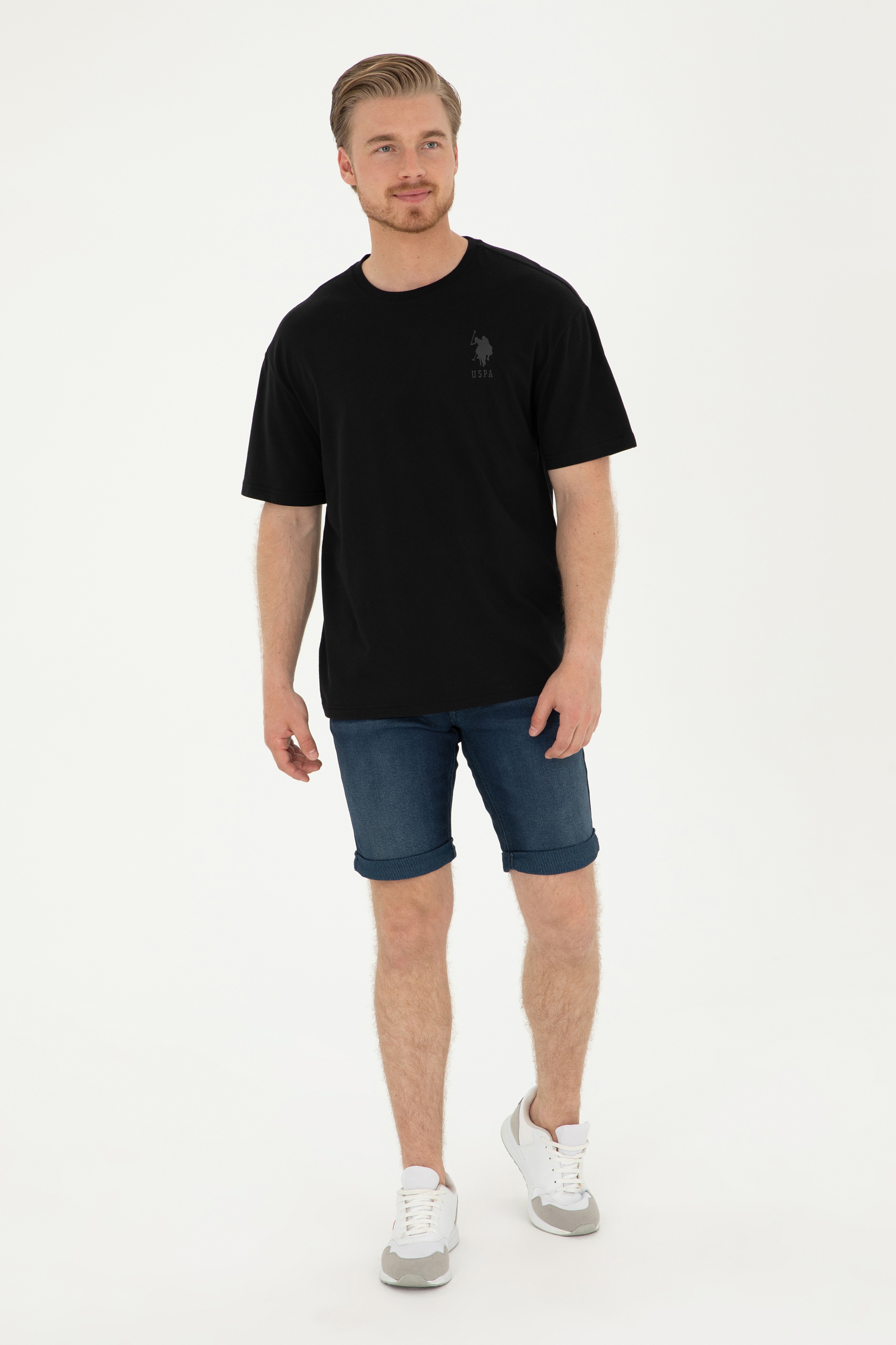 Erkek Comfort Fit Bisiklet Yaka Siyah Tişört