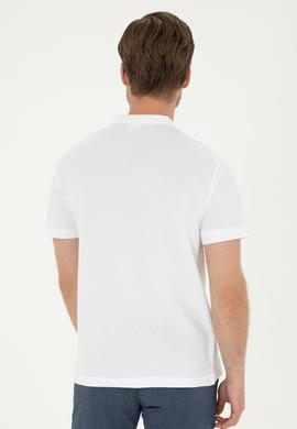 Erkek Regular Fit Hakim Yaka Beyaz Tişört - 50282858007