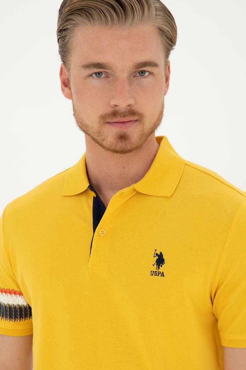 Erkek Regular Fit Polo Yaka Safran Tişört