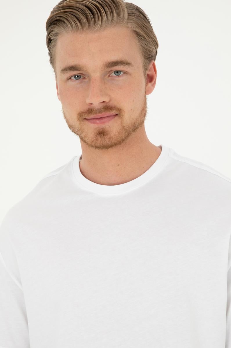 Erkek Comfort Fit Bisiklet Yaka Beyaz Tişört